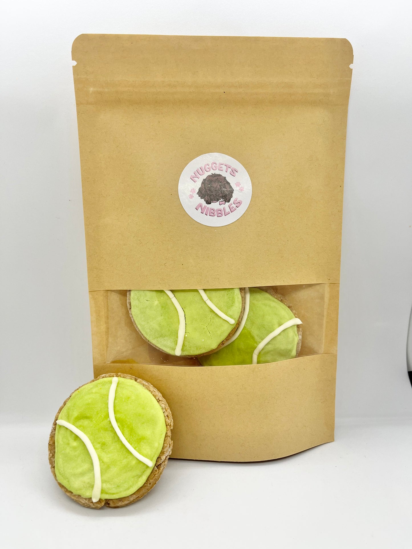 Tennis balls